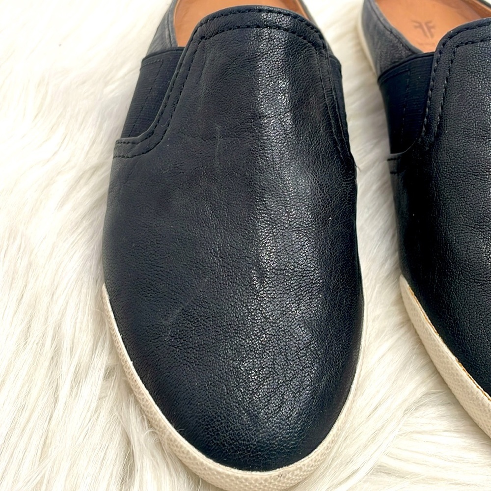 FRYE Widow Mules - Picture 3 of 9